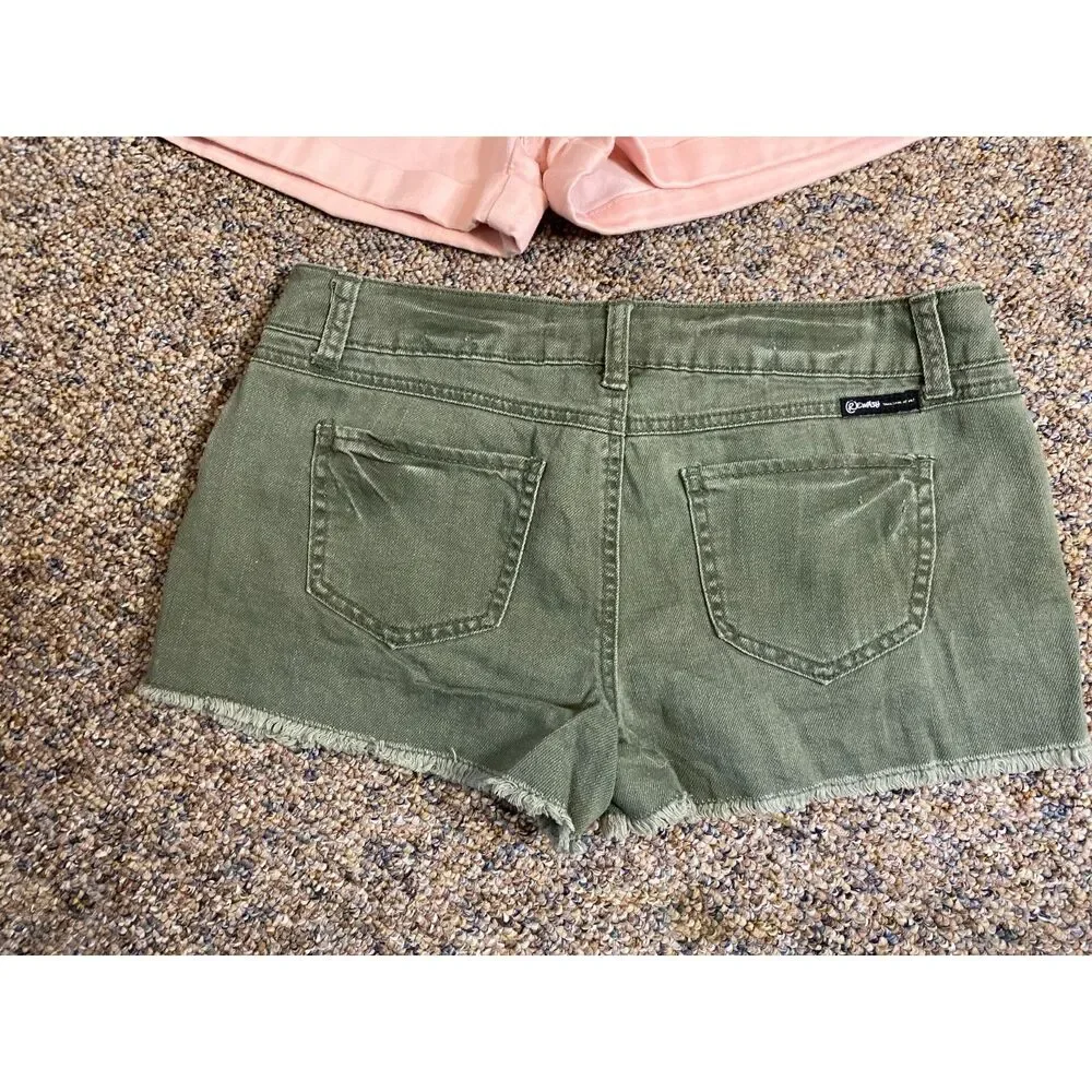 Celebrity Pink and Rewash Size 5 Short Bundle
